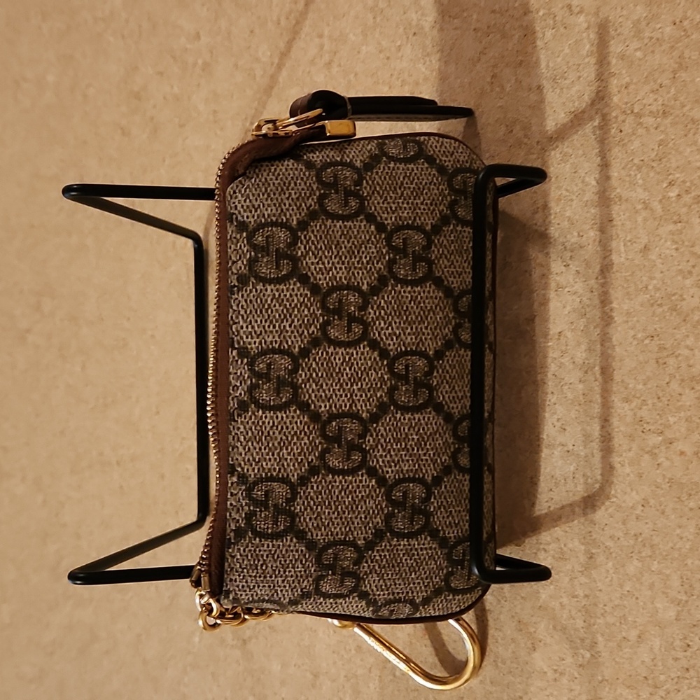 Gucci keyring wallet